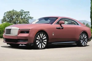 Rolls-Royce Spectre 2024 chạy điện có công nghệ gì mới?