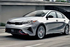 Những mẫu xe ô tô năm 2023 giá rẻ nhưng hiệu suất cao