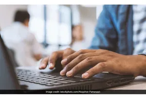 Cách kiểm soát hội chứng khô mắt ở nơi làm việc