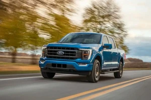 Tiết kiệm chi phí với 4 xe bán tải hybrid năm 2023