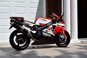 Top mẫu xe máy Yamaha cổ điển với giá bằng ô tô