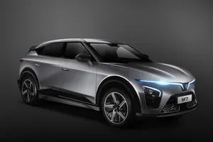 VinFast trình làng VF 7 với giá chỉ từ 850 triệu đồng