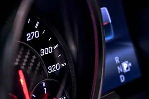 Một số mẫu xe hybrid nhanh nhất thế giới