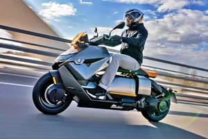 Top xe máy điện tạo được ảnh hưởng nhất năm 2023