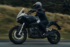 Những mẫu xe máy điện mới đáng chú ý vào năm 2024