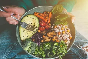 10 dấu hiệu cảnh báo bạn không ăn đủ chất xơ