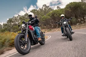 5 mẫu mô tô Cruiser mang đến cảm giác lái sang trọng