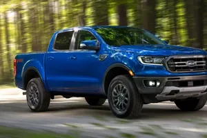 Khi mua xe cũ cần tránh xa hai mẫu xe Ford này