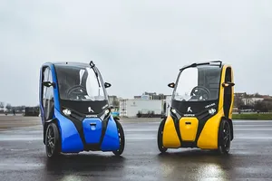 Xe điện ba bánh phù hợp cho người lớn tuổi chạy trong thành phố