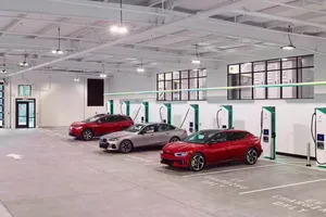 90% người mua ô tô để mắt đến xe điện vào năm 2033