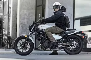 Những xe mô tô mạnh mẽ nhất dưới 250 triệu đồng