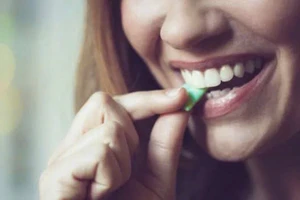 3 loại thực phẩm gây sâu răng và hủy hoại răng của bạn cần tránh