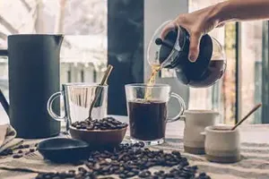 Vì sao uống trà có thể làm giảm nguy cơ đột quỵ?