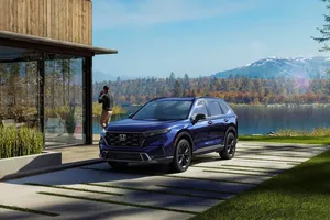 Xe Honda CR-V Hybrid bị thu hồi vì lỗi sản xuất 