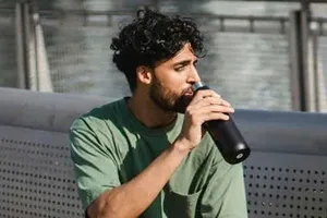 Uống 2 cốc nước trước bữa ăn, chuyện gì xảy ra với cơ thể?