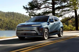 Ô tô điện dưới 1 tỷ đồng: Lựa chọn tối ưu cho người dùng?