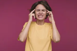 9 loại thực phẩm và đồ uống có thể giúp kiểm soát các triệu chứng đau nửa đầu