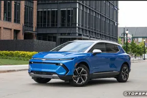 Top 7 xe điện nhiều công nghệ, phạm vi hoạt động hơn 480 km