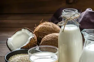 Tăng sức đề kháng mùa đông: 5 thực phẩm 'kết hợp' hoàn hảo với sữa