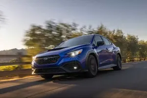 Top 10 thương hiệu ô tô đáng tin cậy nhất thế giới năm 2024