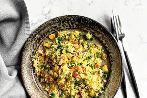 Ăn cơm vào buổi tối tăng cân hay chỉ là một huyền thoại về thực phẩm?