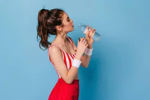 Uống nước sau khi ăn trái cây lợi bất cập hại?