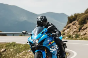 Top xe mô tô tiết kiệm nhiên liệu đáng ngạc nhiên