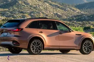 Mazda giảm giá mẫu SUV ăn khách