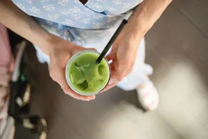 Uống trà xanh sai cách, lợi bất cập hại 