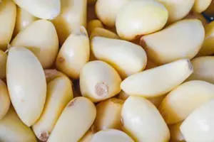 Lợi ích và rủi ro khi ăn tỏi sống mỗi ngày trong 30 ngày