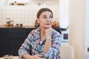 6 dấu hiệu cảnh báo sớm chứng mất trí nhớ ở người trung niên