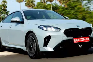 Đề xuất cấm xe sang động cơ đốt trong tại Ấn Độ: Người giàu đi trước?