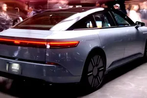 Bí ẩn mẫu xe mới của Sony và Honda sắp ra mắt tại CES