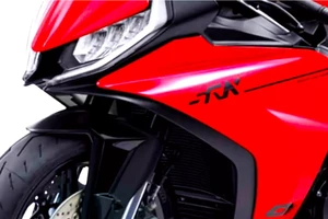 Siêu mô tô ‘hồn Ý, xác Á’ lộ diện, đe dọa các đối thủ châu Âu