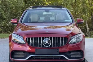 Loạt xe sang cũ giá rẻ vận hành vượt trội so với xe phổ thông mới