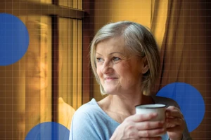 Uống trà buổi sáng giúp xương chắc khỏe khi về già