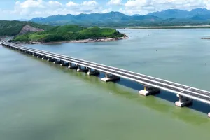 Từ ngày 5-10, cao tốc Tiên Yên - Móng Cái chính thức thu phí