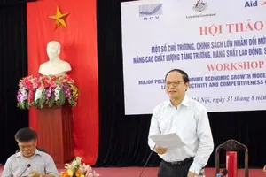 Nếu còn mua quan bán chức thì làm sao có nhân tài vào nhà nước?