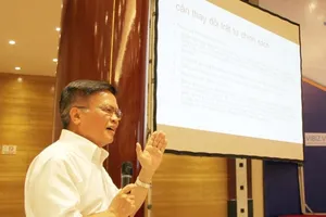 'Họ sợ mất quyền, mất lợi lộc vì tái cơ cấu'