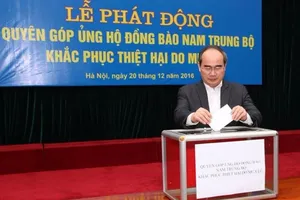 'Sắp tết, hàng triệu người dân sẽ ăn gì, ở đâu?“