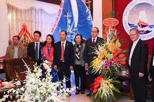 VN - Vatican mới thảo luận thiết lập quan hệ ngoại giao