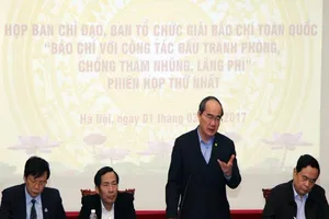 'Đấu tranh chống tham nhũng, sợ nhất chùn tay'