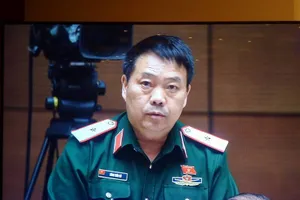 Các toán buôn ma túy lẩn trong rừng, nuôi vợ con