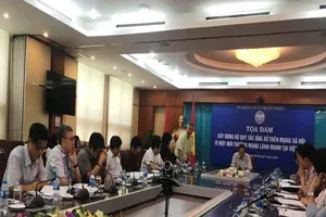 Bộ trưởng Trương Minh Tuấn chủ trì tọa đàm về mạng xã hội