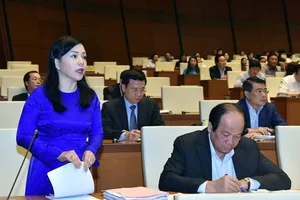 Bộ trưởng Y tế: Sẽ học ít nhất 9 năm mới được hành nghề y