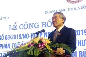 Lương chỉ 8 triệu, đưa vợ 10 tỉ: Vợ phạm tội rửa tiền