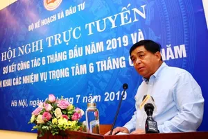 Bộ trưởng Kế hoạch và Đầu tư: 'Sẽ gửi cán bộ về địa phương'