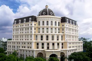 Nhiều loại phí được Bộ Tài chính quyết định giảm tới 50%