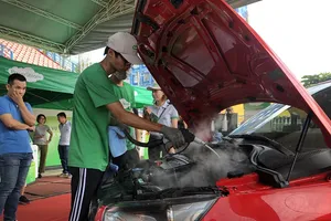 Ô tô trong nước sẽ được gia hạn nộp thuế tiêu thụ đặc biệt 