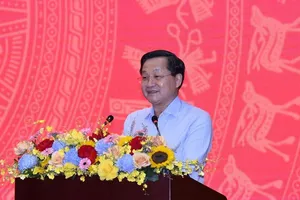 Tiếp tục nghiên cứu giảm thuế cho xăng, dầu